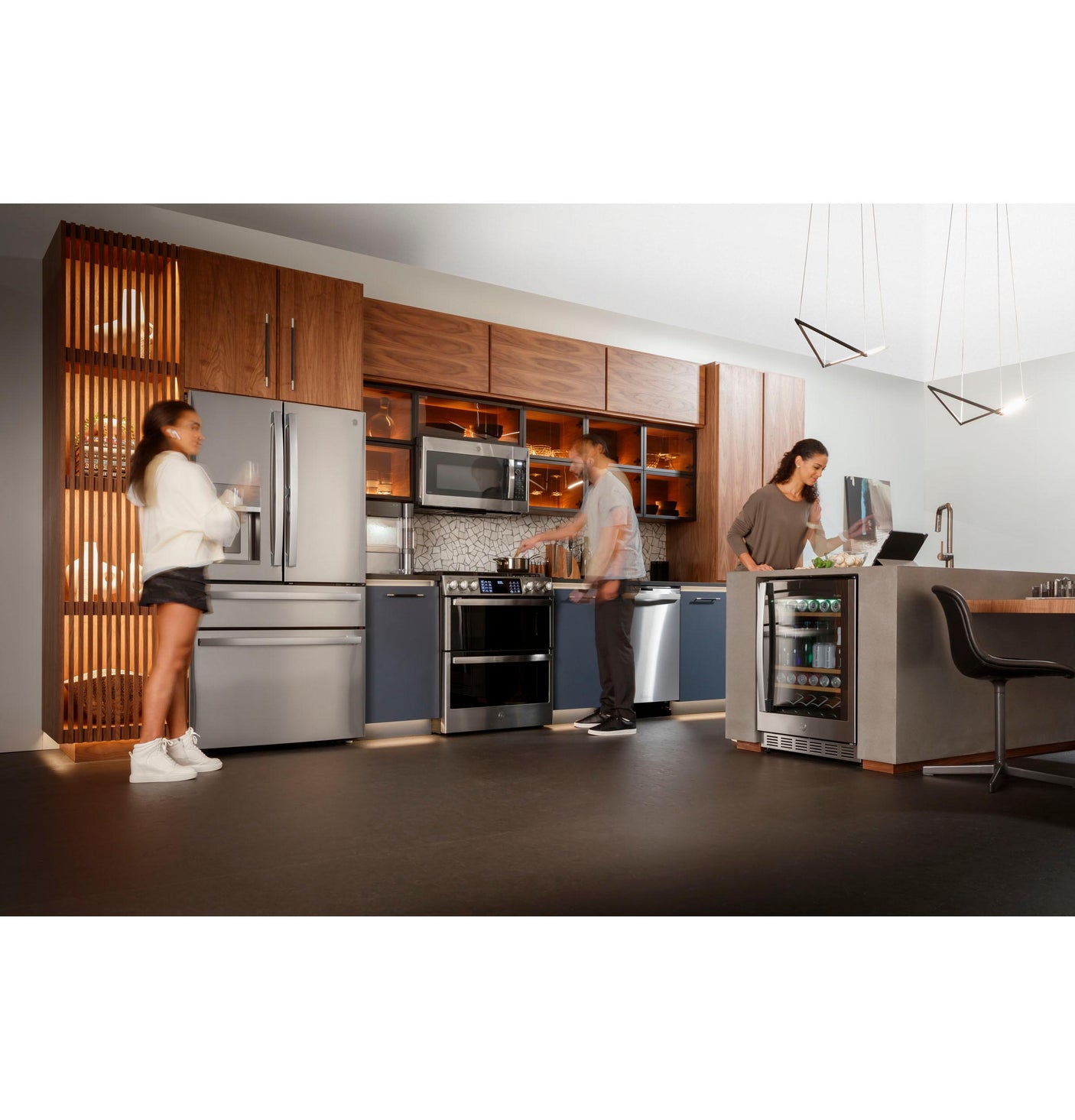 GE Profile™ 30" Smart Slide-In Front-Control Gas Double Oven Convection Fingerprint Resistant Range