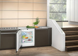 Integrated under-worktop freezer with NoFrost