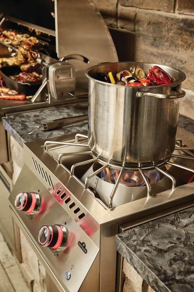 Built-in 700 Series Power Burner with Stainless Steel Cover , Natural Gas, Stainless Steel