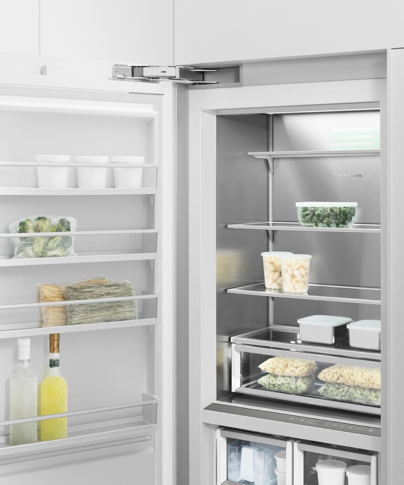 30" Series 9 Integrated Column Freezer