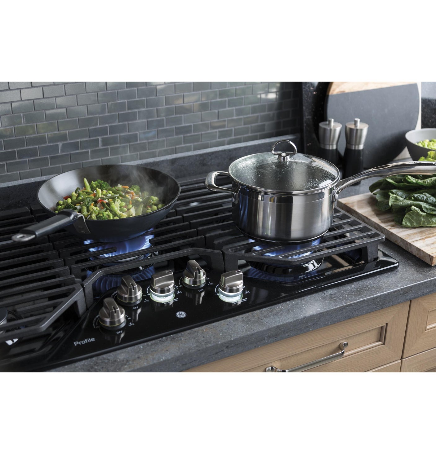 GE Profile™ 36" Built-In Gas Cooktop