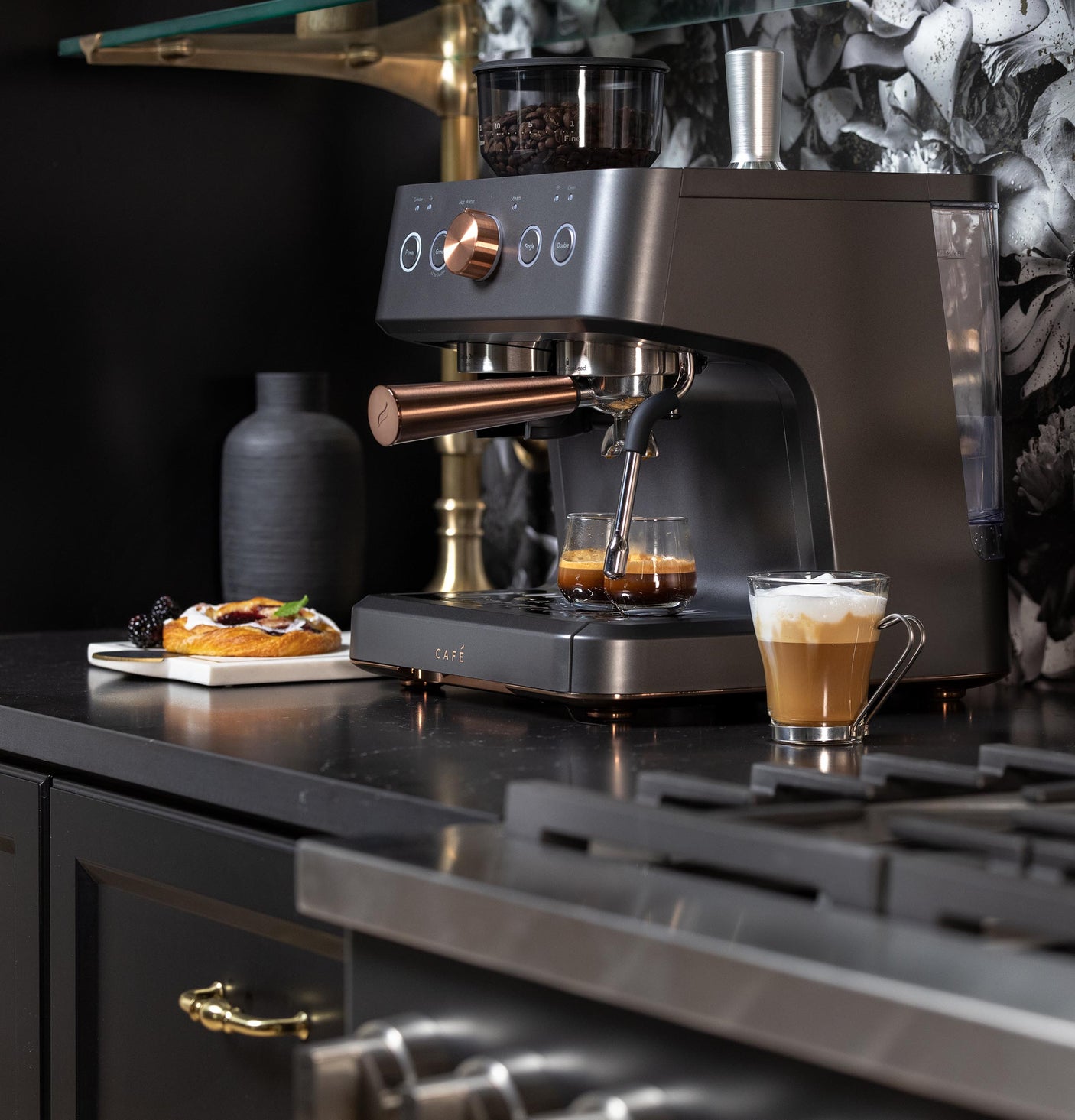 Café™ BELLISSIMO Semi Automatic Espresso Machine + Frother