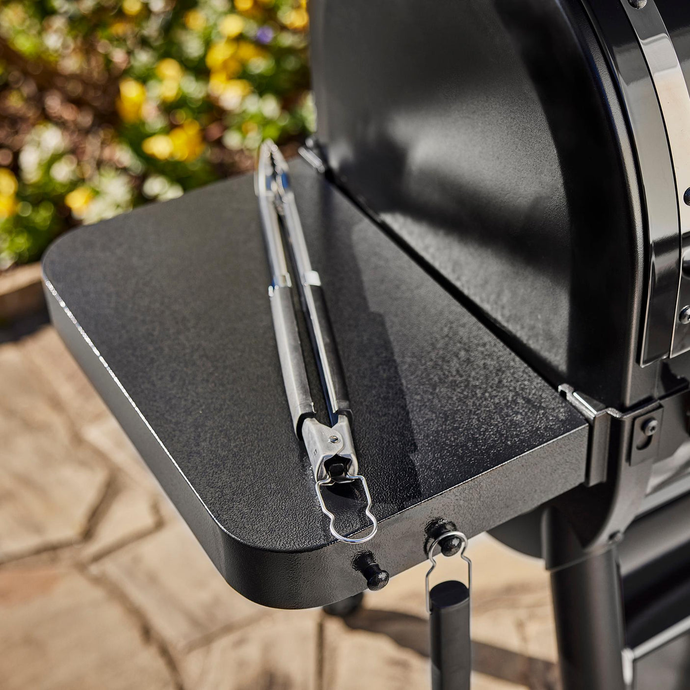 SmokeFire Sear+ ELX4 Wood Fired Pellet Grill - Black