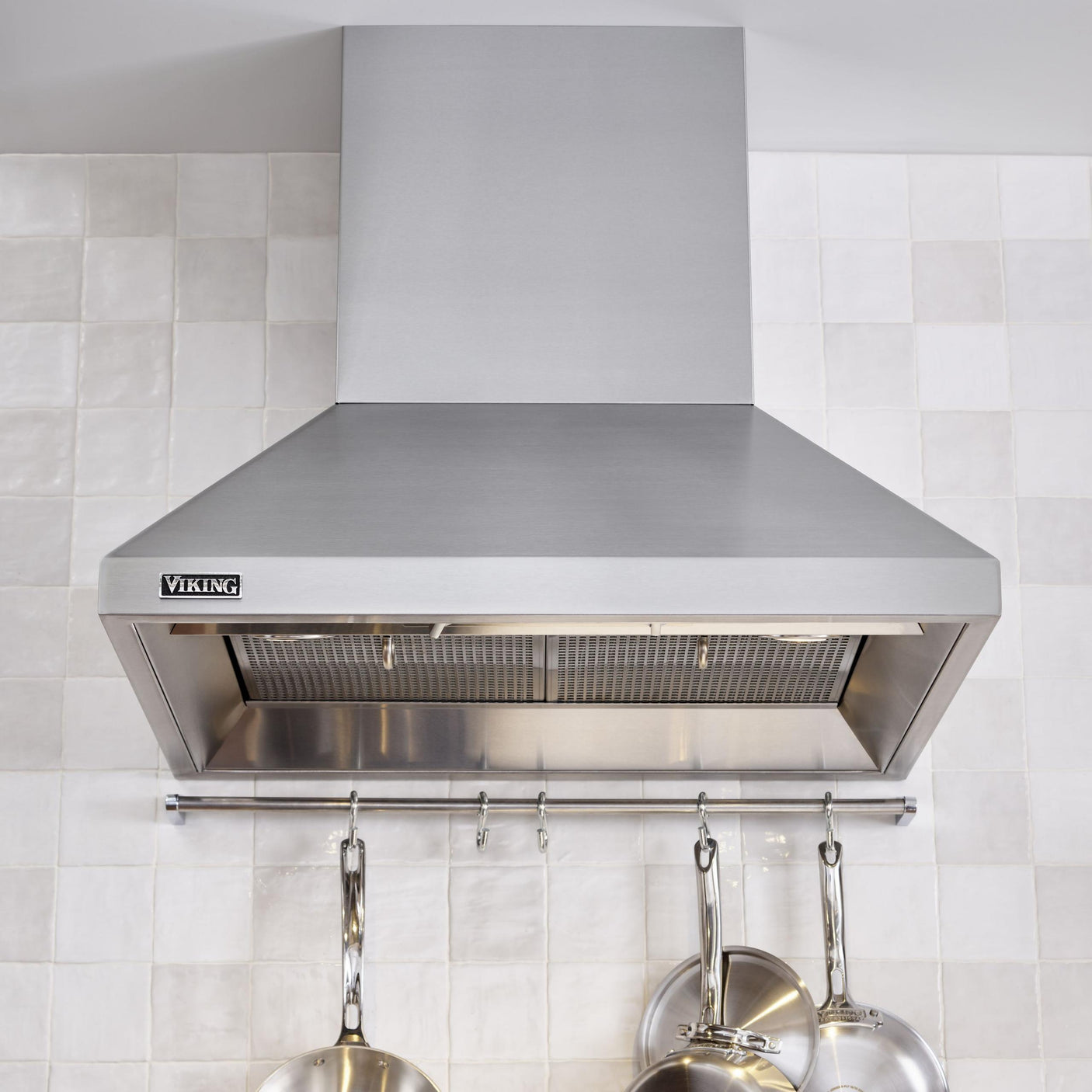 30" Wide Chimney Wall Hood + Ventilator - RVCH