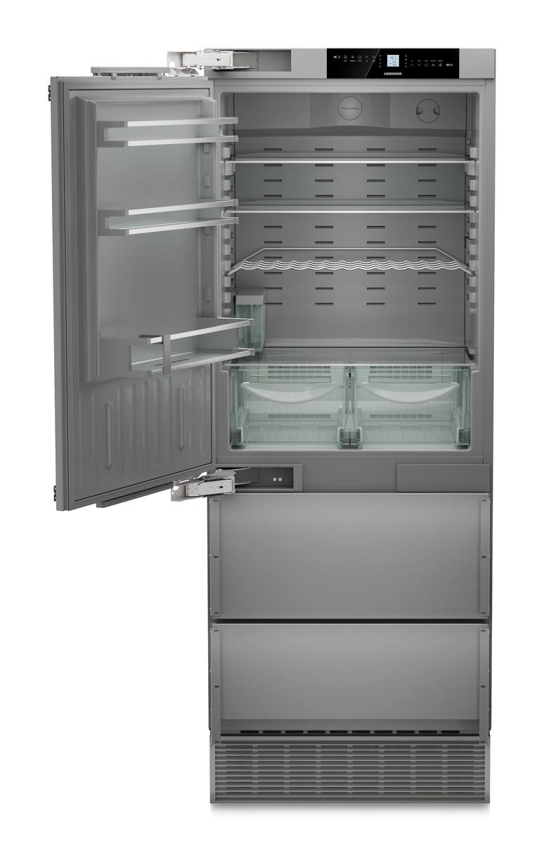 Combined refrigerator-freezer with NoFrost for integrated use