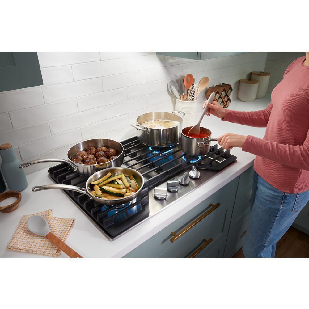 36-inch Gas Cooktop with EZ-2-Lift™ Hinged Cast-Iron Grates