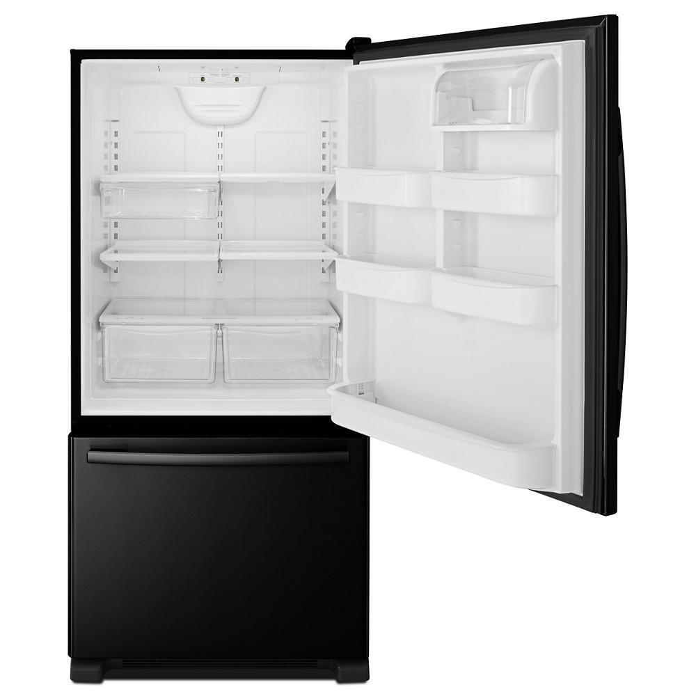 33-inch Wide Bottom-Freezer Refrigerator with EasyFreezer™ Pull-Out Drawer - 22 cu. ft. Capacity