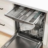 300 Series Dishwasher 24" Black