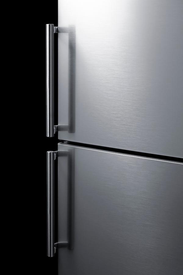 24" Wide Bottom Freezer Refrigerator