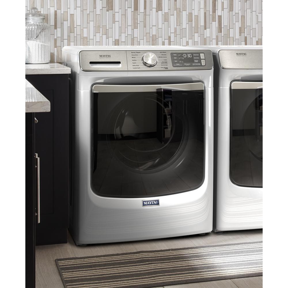 Smart Front Load Washer with Extra Power and 24-Hr Fresh Hold® option - 5.0 cu. ft.