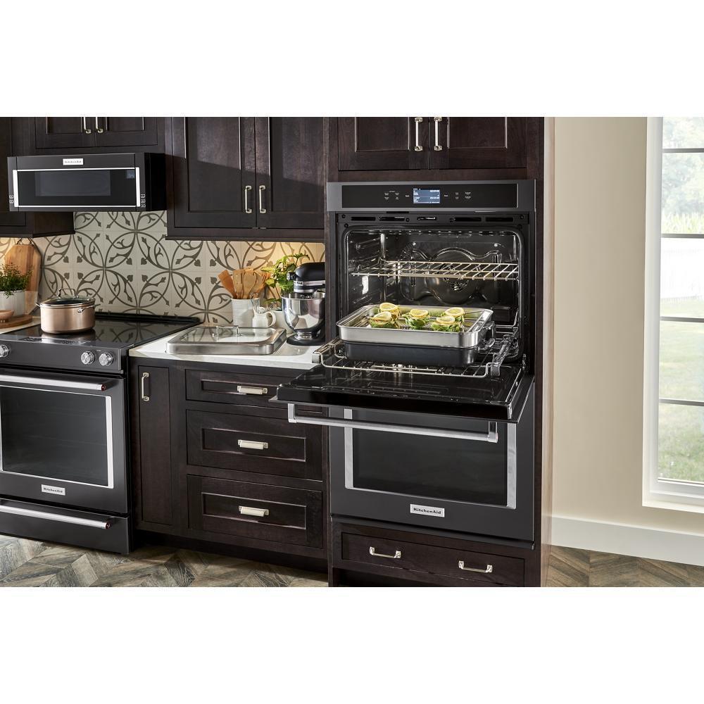 Smart Oven+ 30" Double Oven with Powered Attachments and PrintShield™ Finish