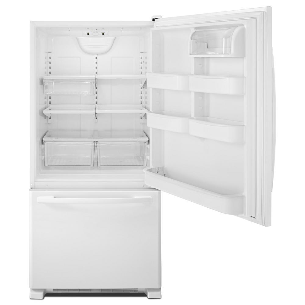 33-inch Wide Bottom-Freezer Refrigerator with EasyFreezer™ Pull-Out Drawer - 22 cu. ft. Capacity