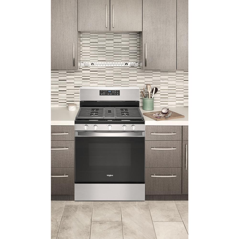 5.0 cu. ft. Gas Range with Center Oval Burner