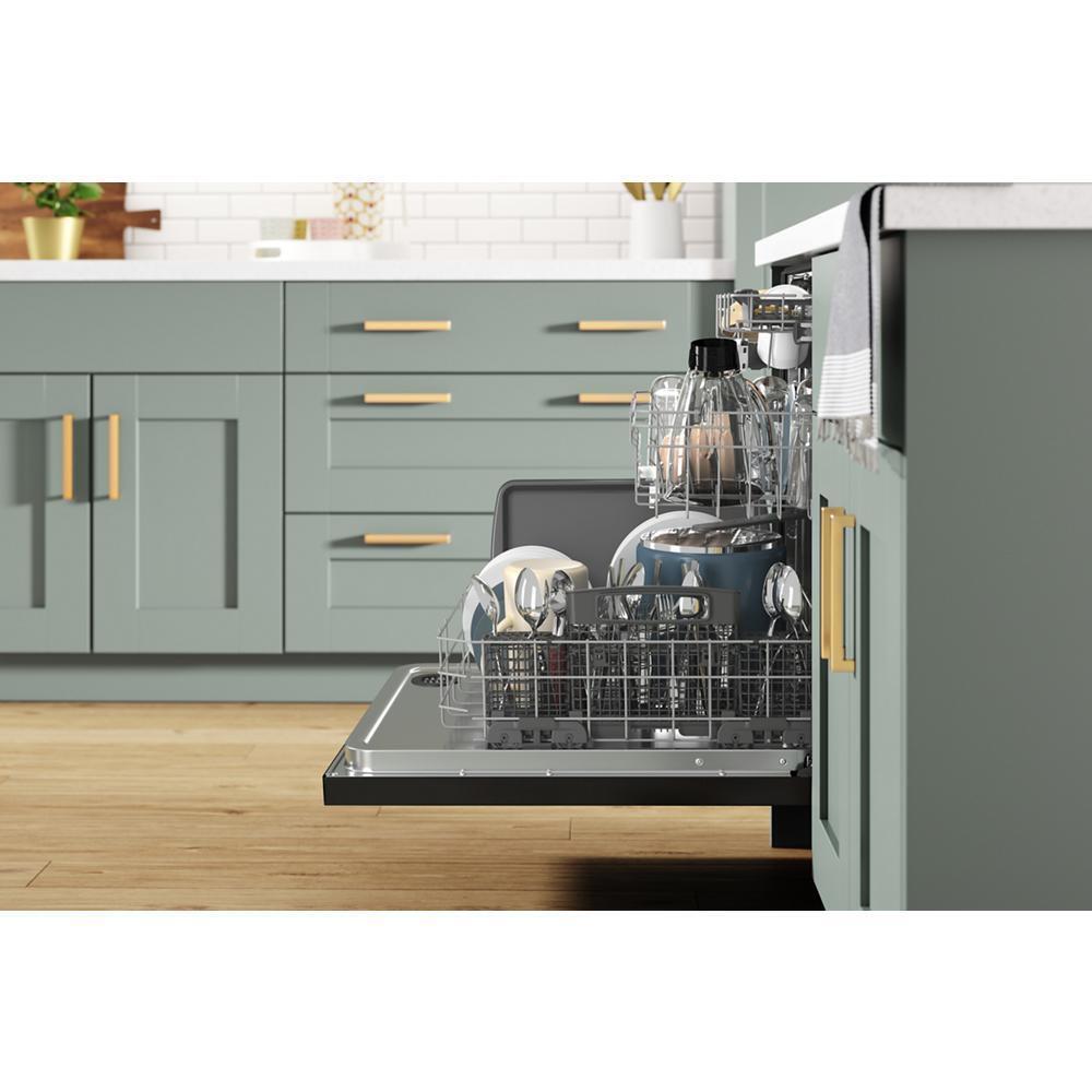 Fingerprint Resistant Dishwasher with 3rd Rack & Large Capacity