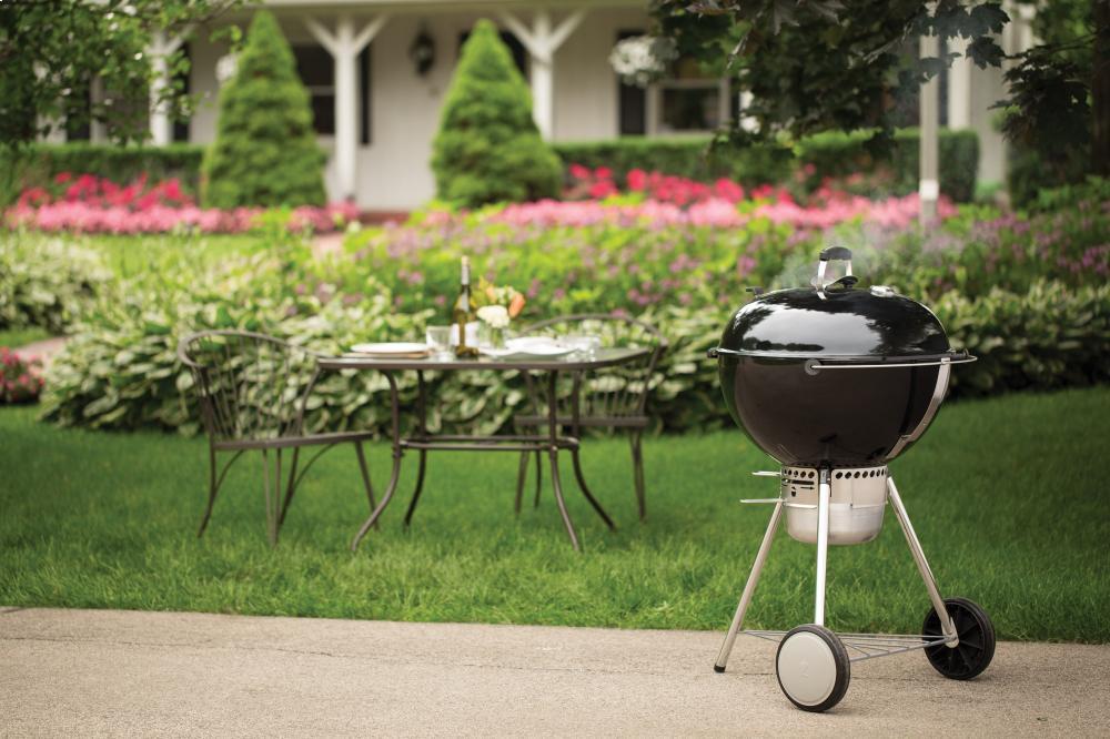 Master-Touch Charcoal Grill - 22" Black