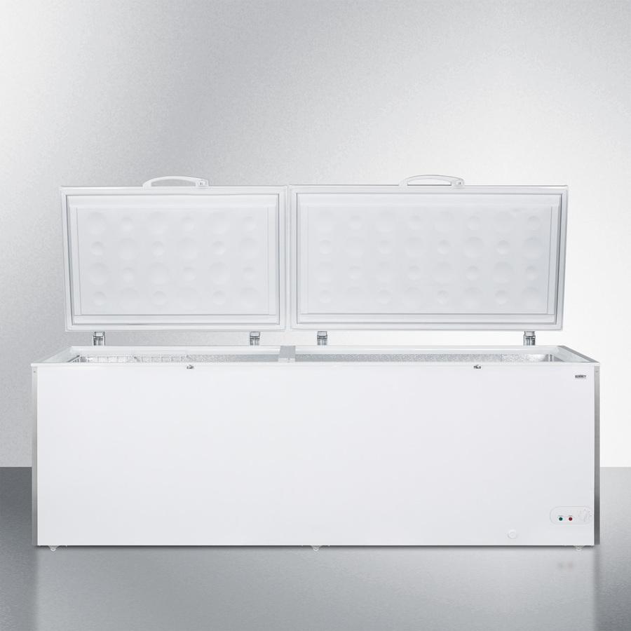 27 CU.FT. Chest Freezer