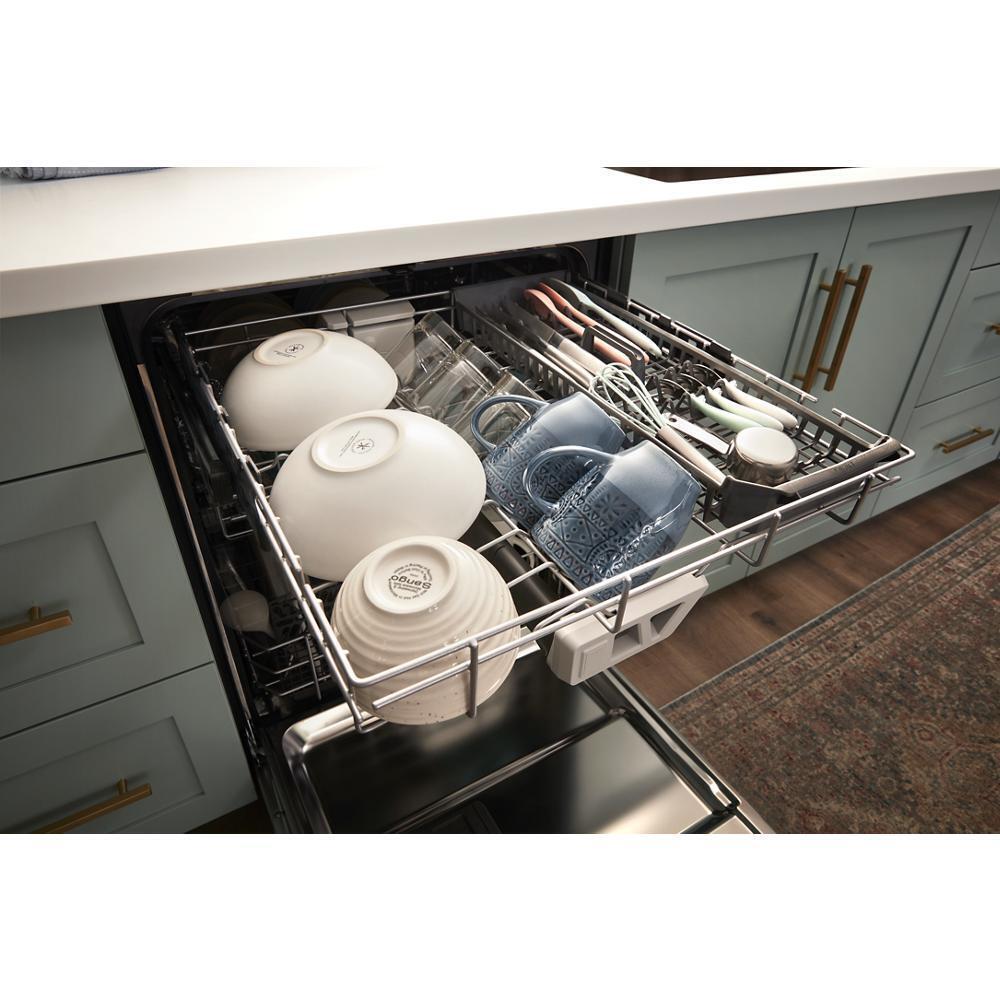 Fingerprint Resistant Dishwasher with 3rd Rack & Large Capacity