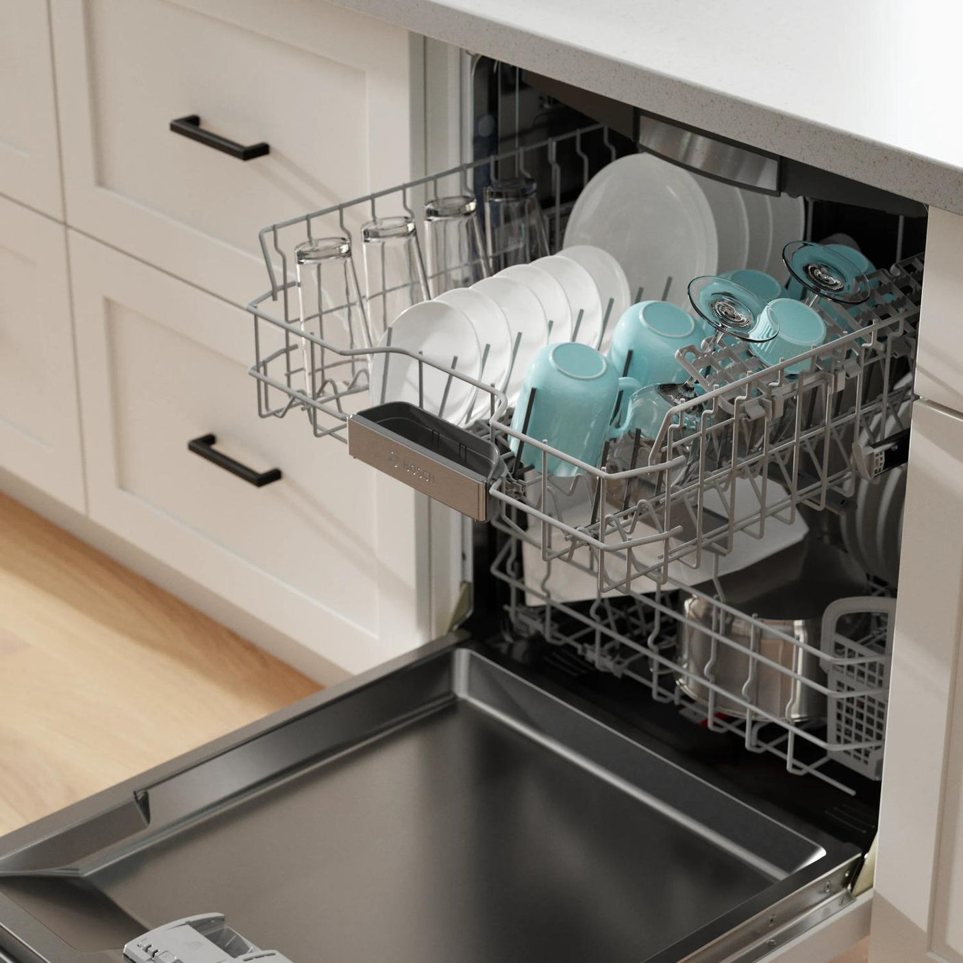 800 Series Dishwasher 24" White