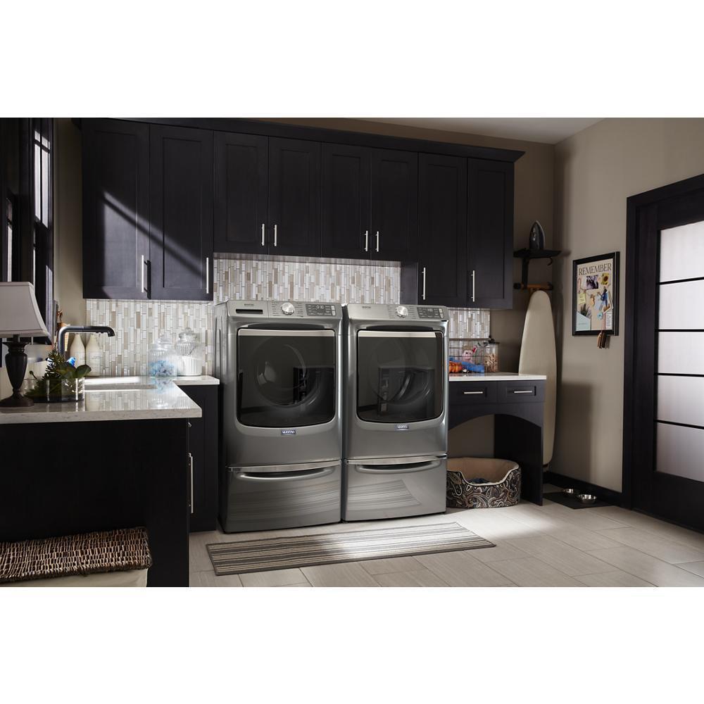 Smart Front Load Gas Dryer with Extra Power and Advanced Moisture Sensing Plus - 7.3 cu. ft.