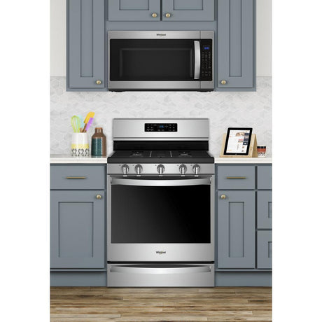 5.8 cu. ft. Freestanding Gas Range with Frozen Bake™ Technology