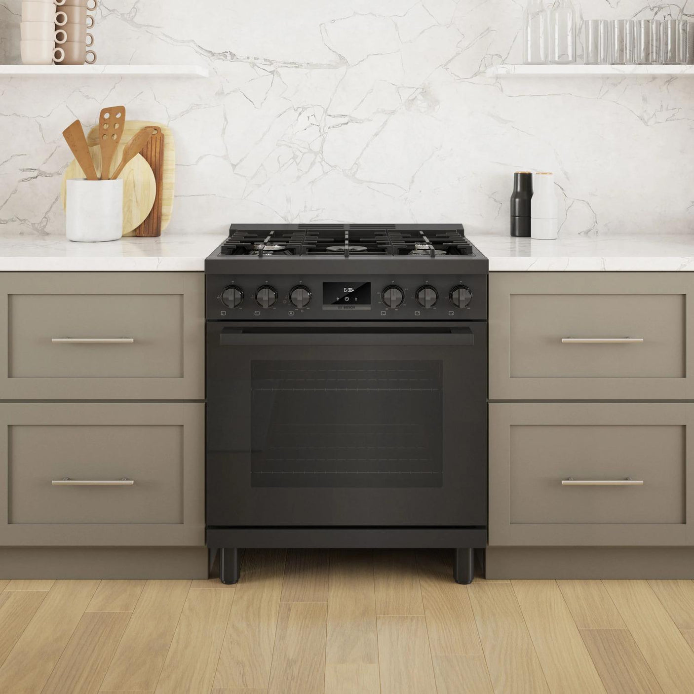 800 Series Gas Freestanding Range 30" Black Stainless Steel