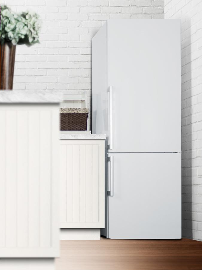 28" Wide Bottom Freezer Refrigerator