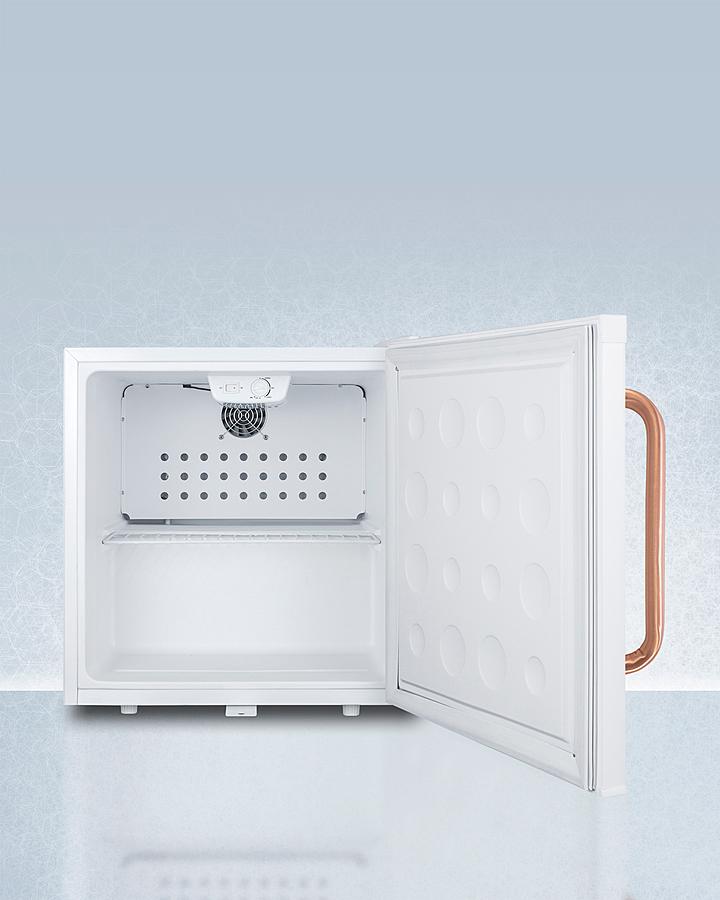 Compact All-refrigerator With Antimicrobial Pure Copper Handle