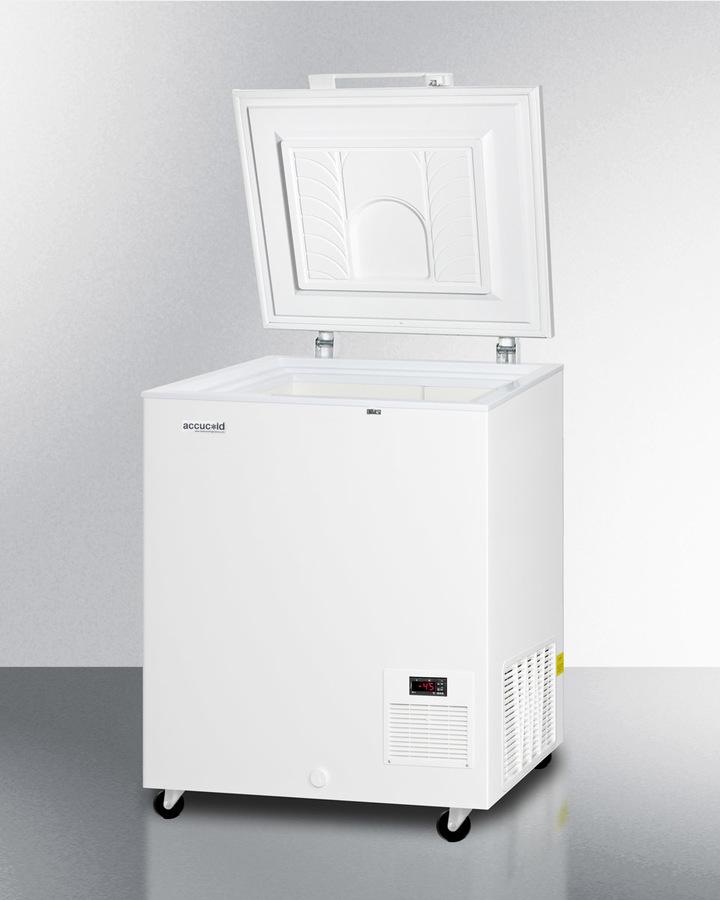 4.8 CU.FT. Chest Freezer