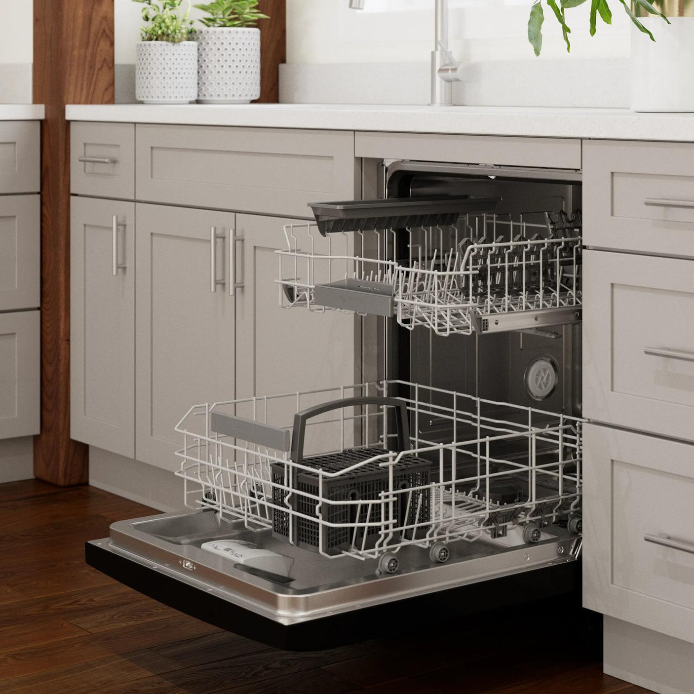 300 Series Dishwasher 24" Black