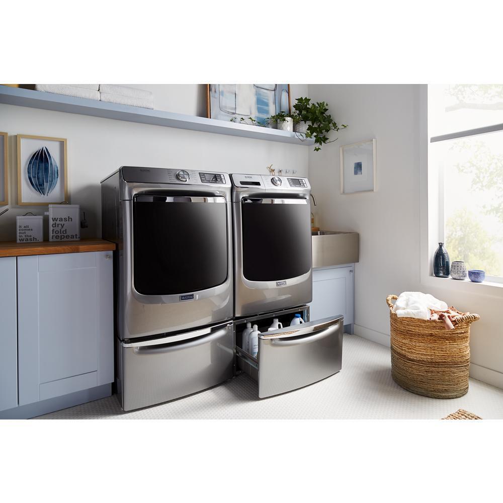 Smart Front Load Washer with Extra Power and 24-Hr Fresh Hold® option - 5.0 cu. ft.