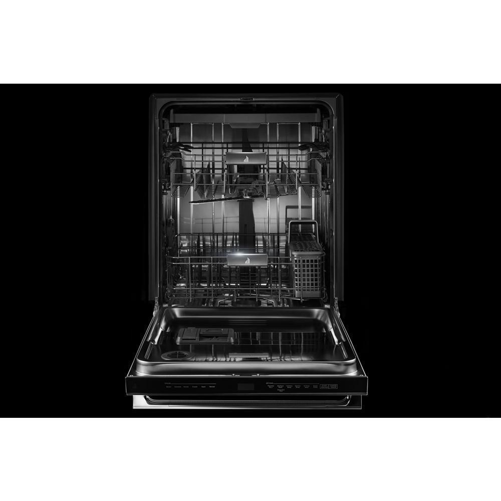 NOIR™ 24" Built-In Dishwasher, 39 dBA