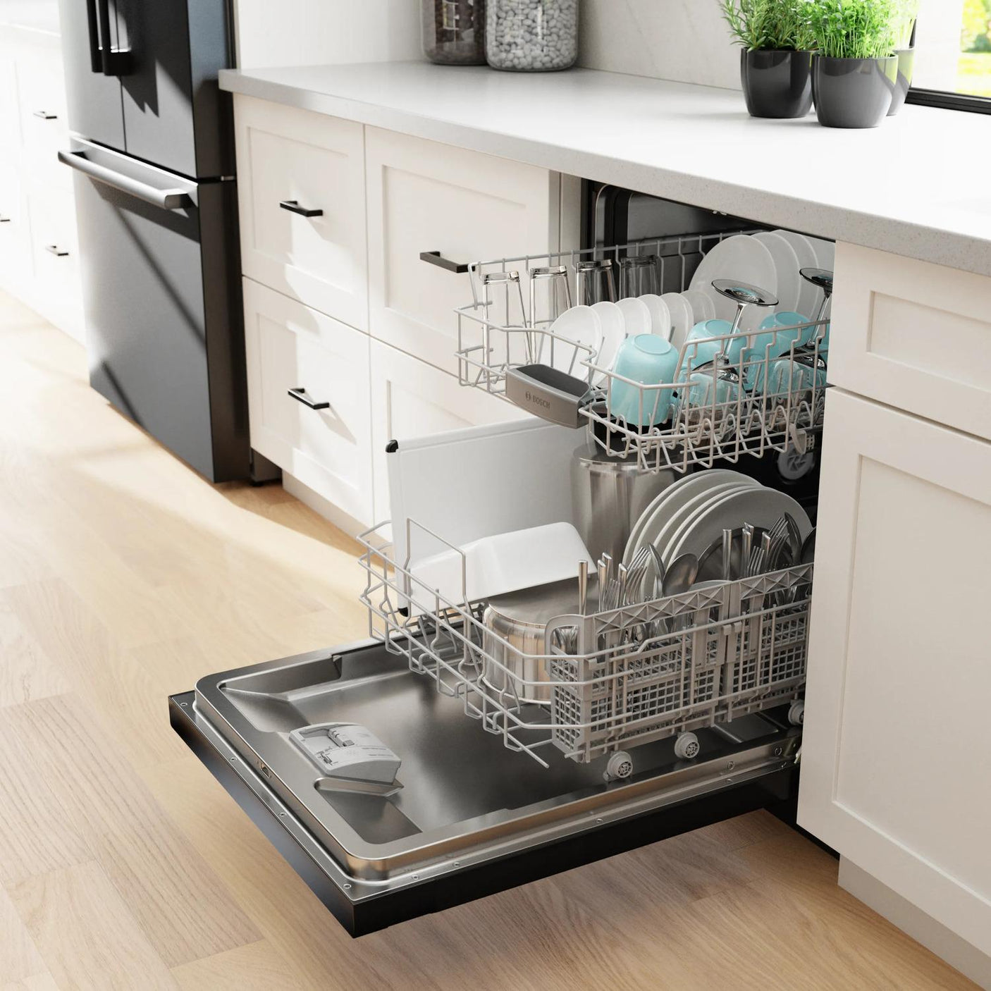 300 Series Dishwasher 24" Black