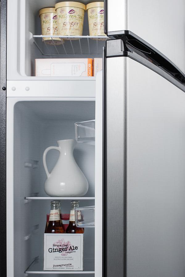 22" Wide Refrigerator-freezer