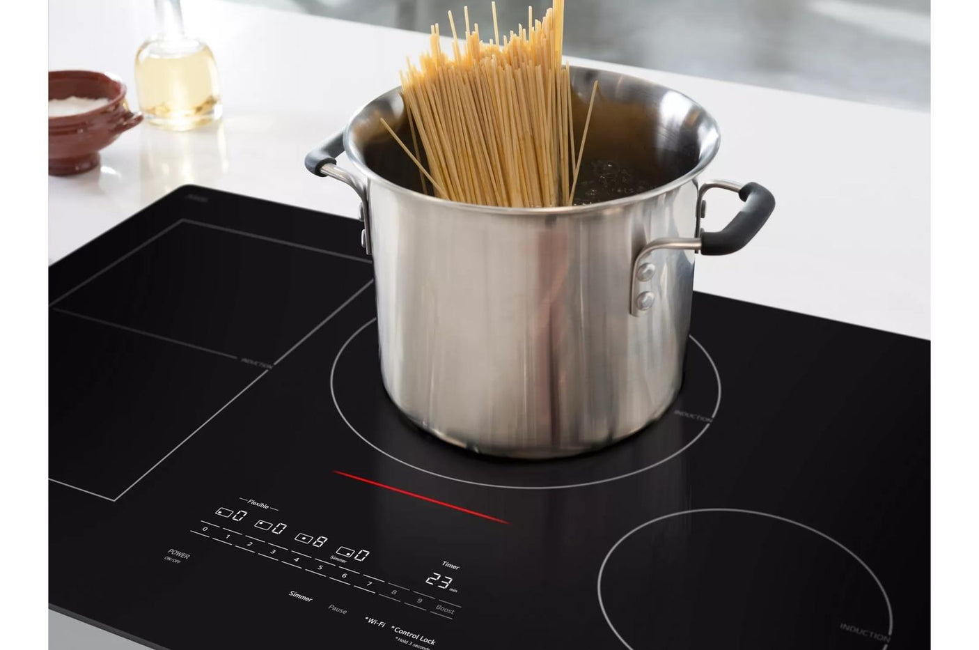 30" Smart Induction Cooktop with UltraHeat™ 5.0kW Element