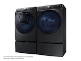 7.5 cu. ft. Smart Gas Dryer with MultiSteam™ in Black Stainless Steel