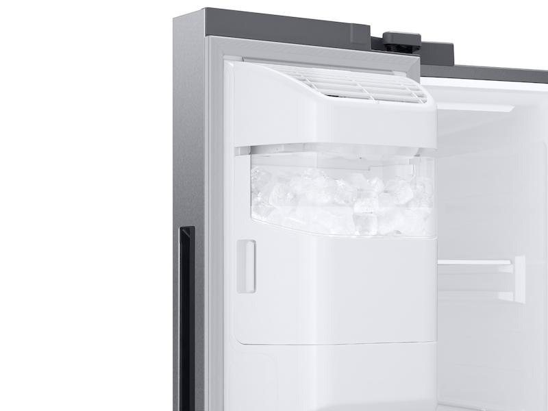 26.7 cu. ft. Large Capacity Side-by-Side Refrigerator with Touch Screen Family Hub™ in Stainless Steel